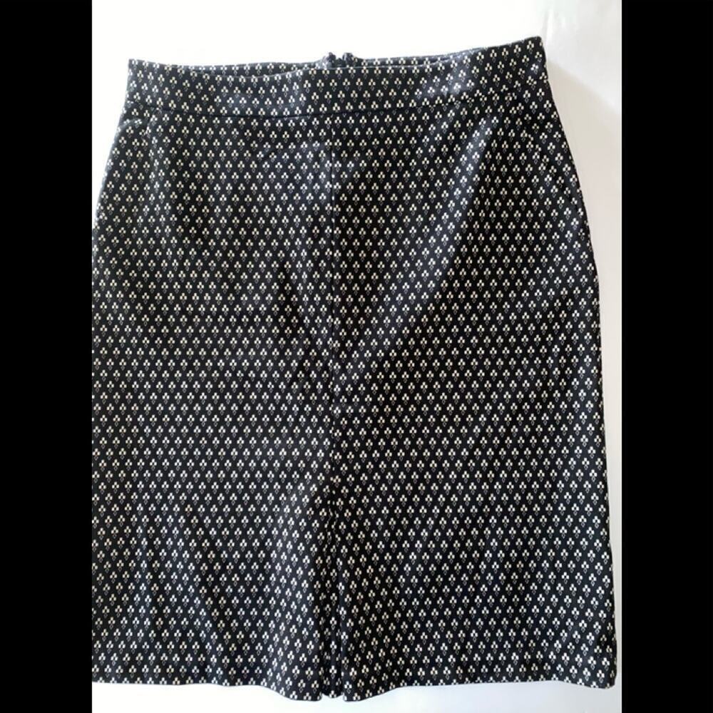 BANANA REPUBLIC WOMENS SKIRT SIZE 14 NWT